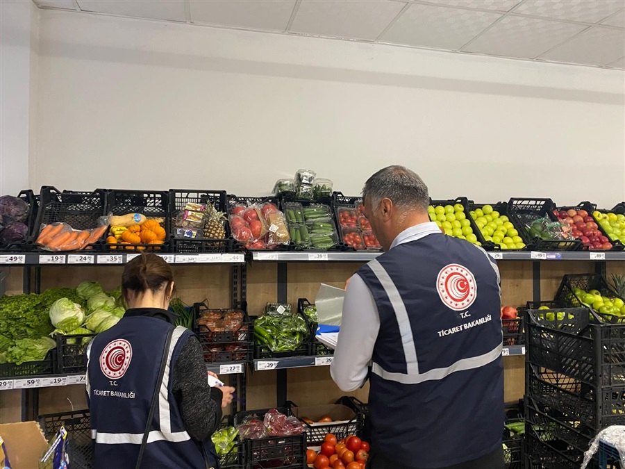 TİCARET İL MÜDÜRLÜĞÜ EKİPLERİ DENETİMLERİNİ ARALIKSIZ SÜRDÜRÜYOR!