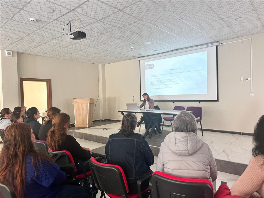 PÜLÜMÜR'DE KADINLARA YÖNELİK KOOPERATİFÇİLİK EĞİTİMİ VERİLDİ